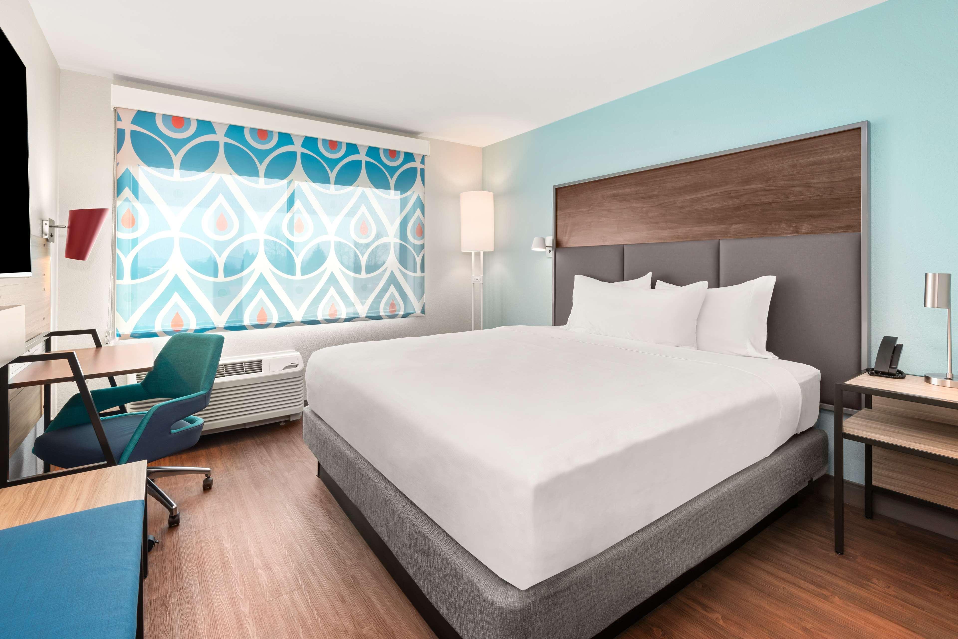 Tru By Hilton Portland Airport, Or Hotel ภายนอก รูปภาพ